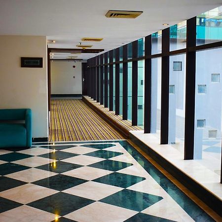 Hotel Sewa Grand Фаридабад Екстериор снимка
