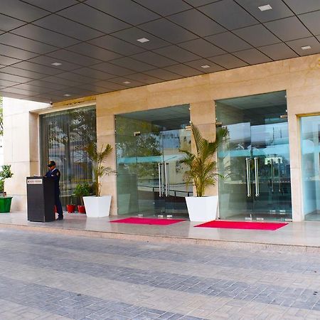 Hotel Sewa Grand Фаридабад Екстериор снимка