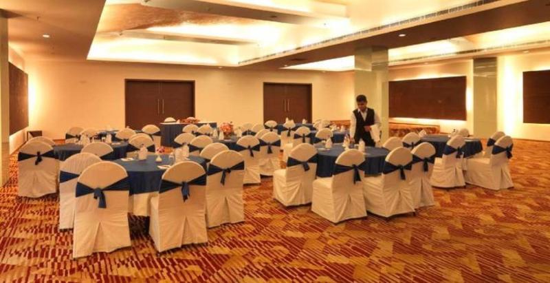 Hotel Sewa Grand Фаридабад Екстериор снимка